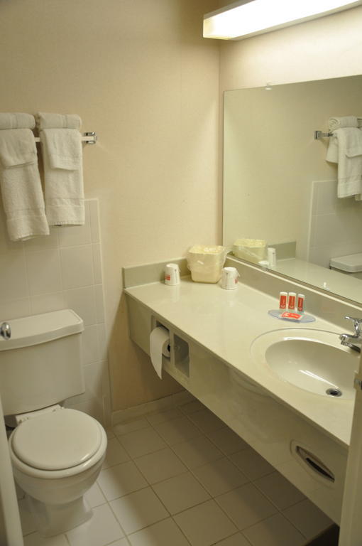 Airport Inn Flint Phòng bức ảnh